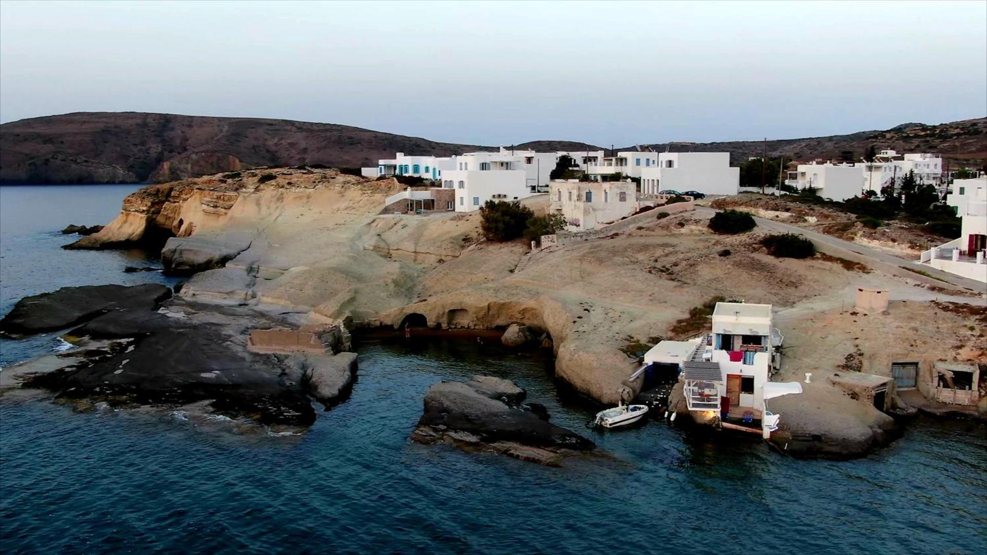 Villa Zefyros Pachaina Bagian luar foto