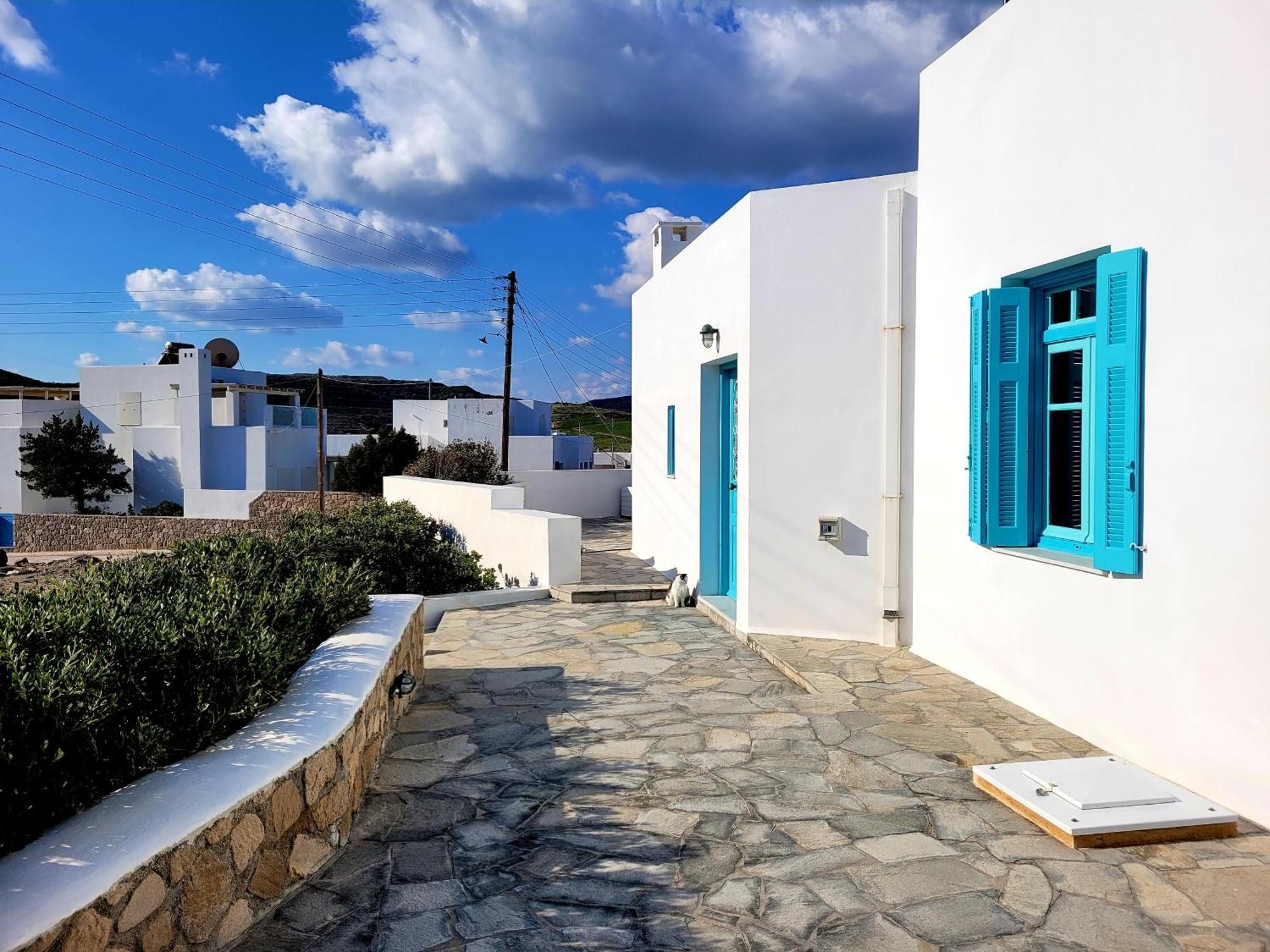 Villa Zefyros Pachaina Bagian luar foto