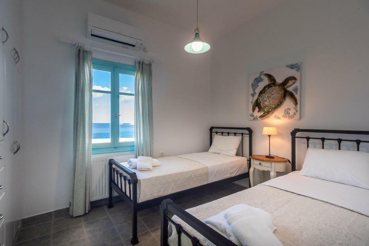 Villa Zefyros Pachaina Bagian luar foto