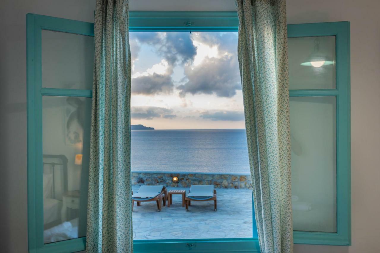 Villa Zefyros Pachaina Bagian luar foto