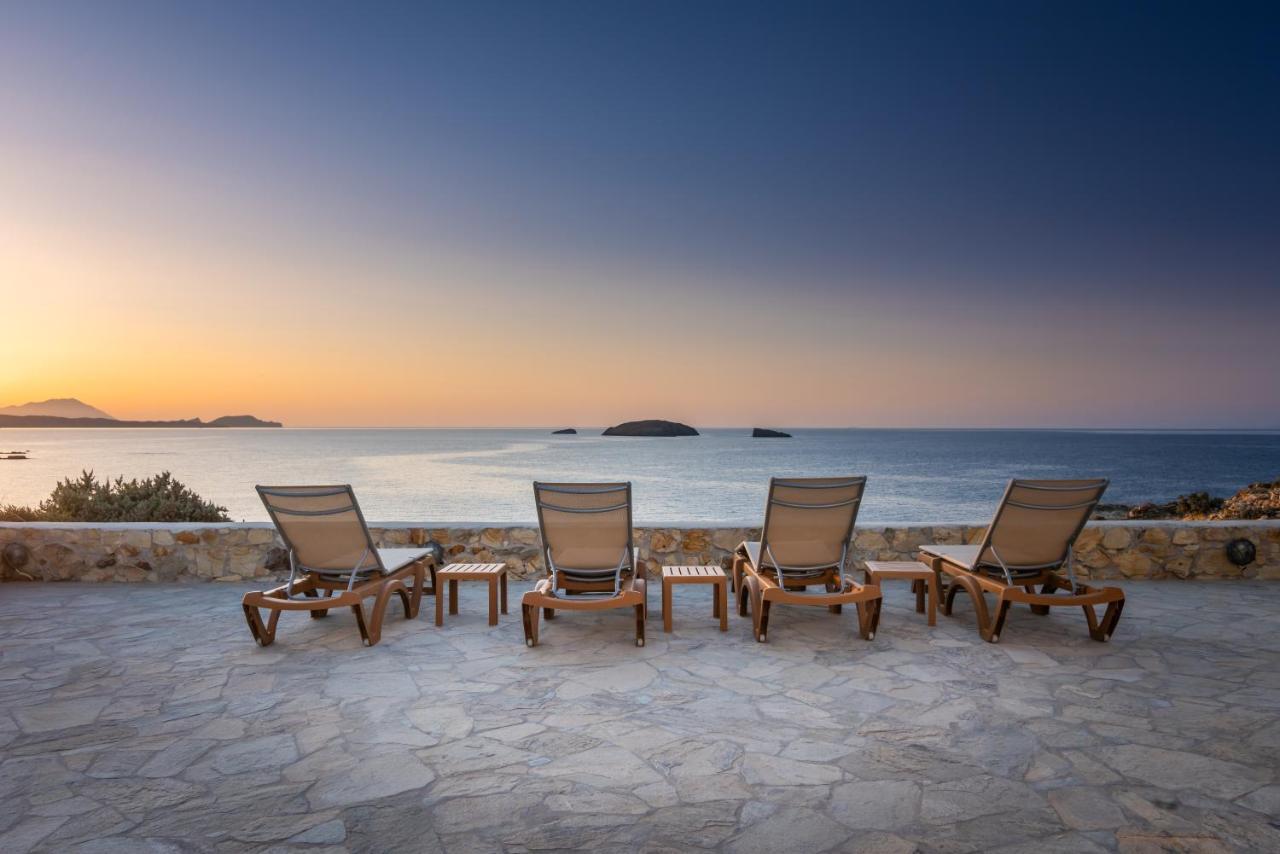 Villa Zefyros Pachaina Bagian luar foto